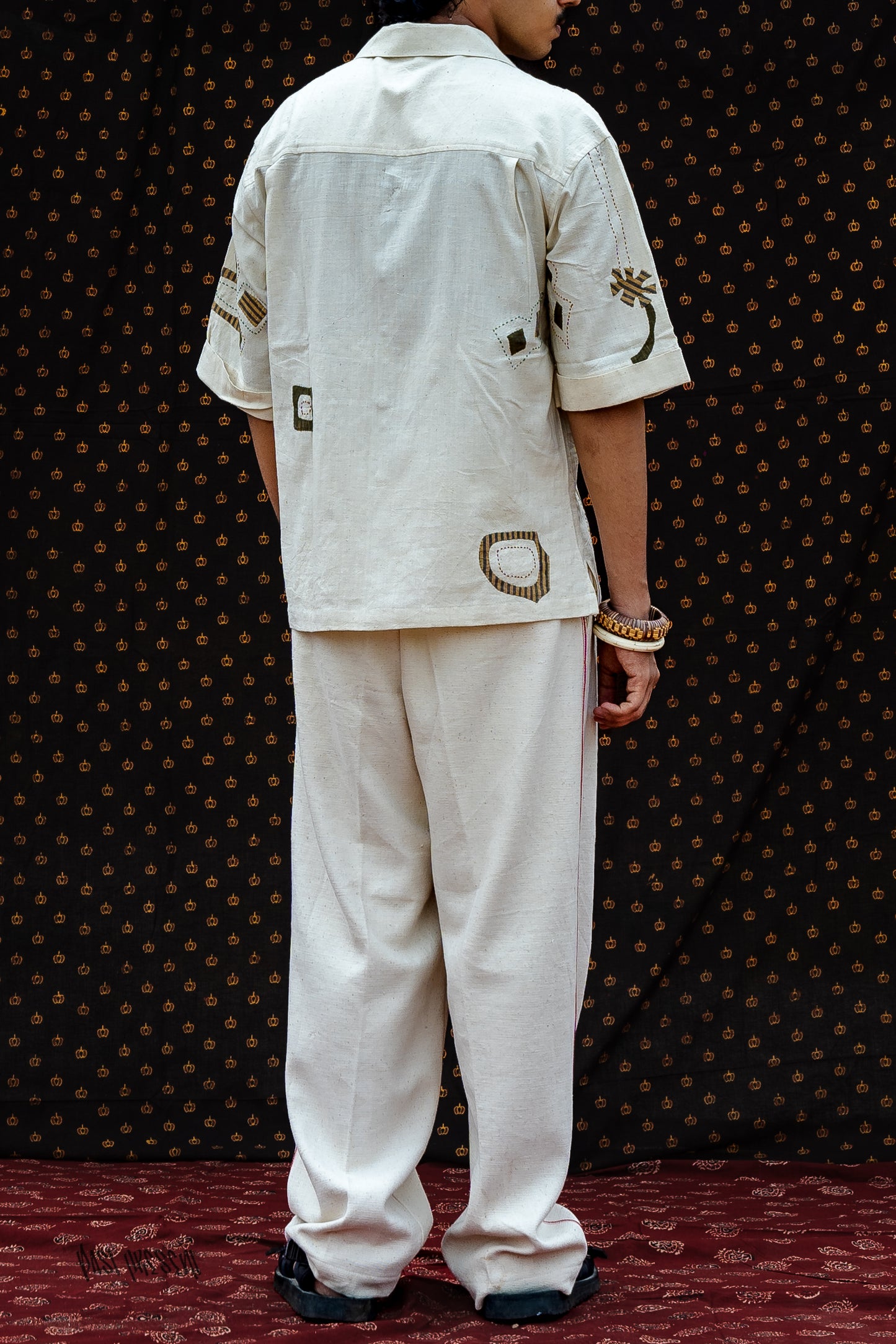 Abstract applique Shirt