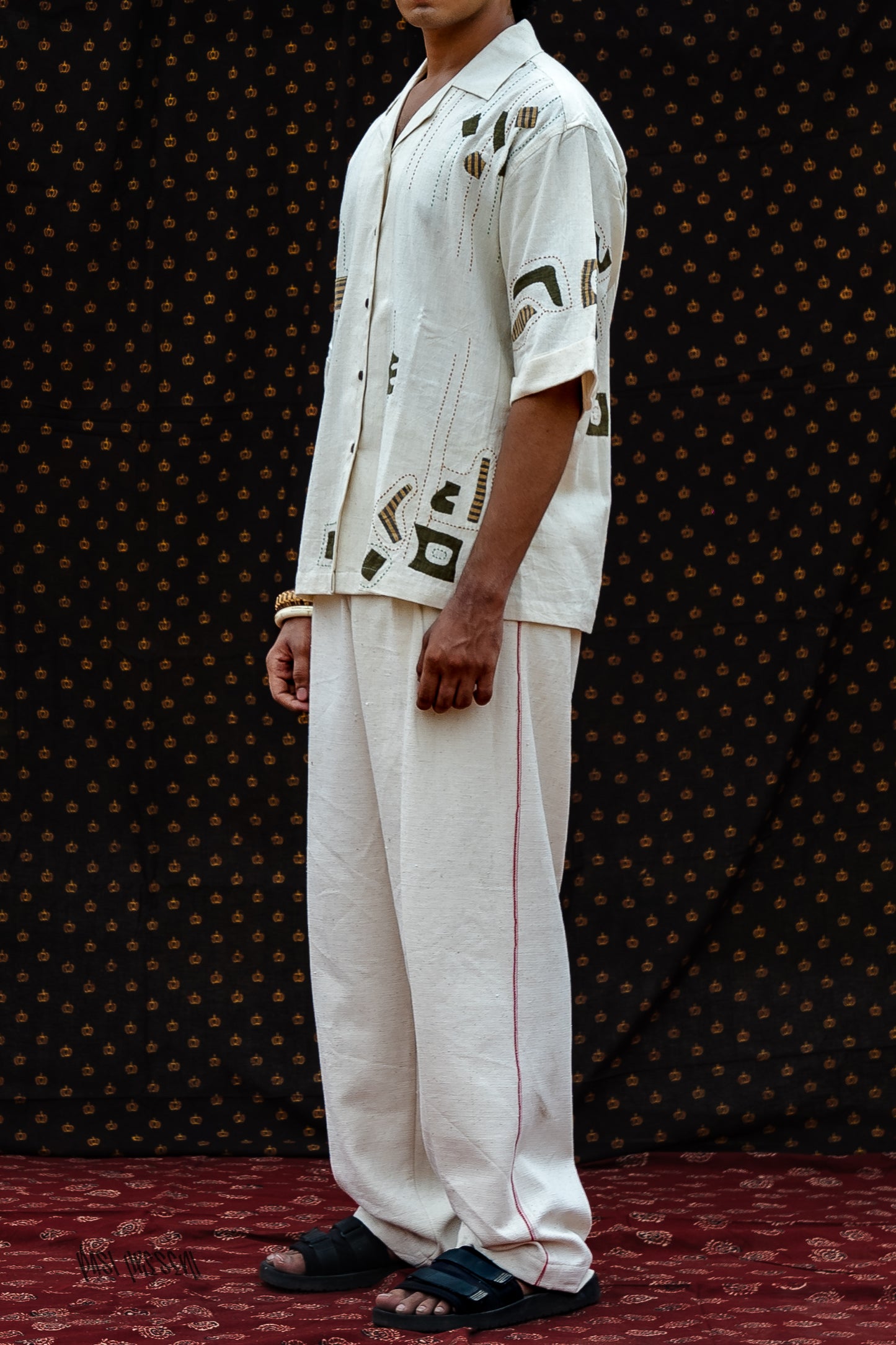 Abstract applique Shirt